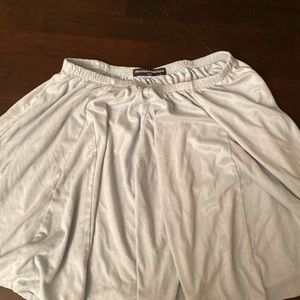 BRANDY MELLVILLE suede pleated mini skirt